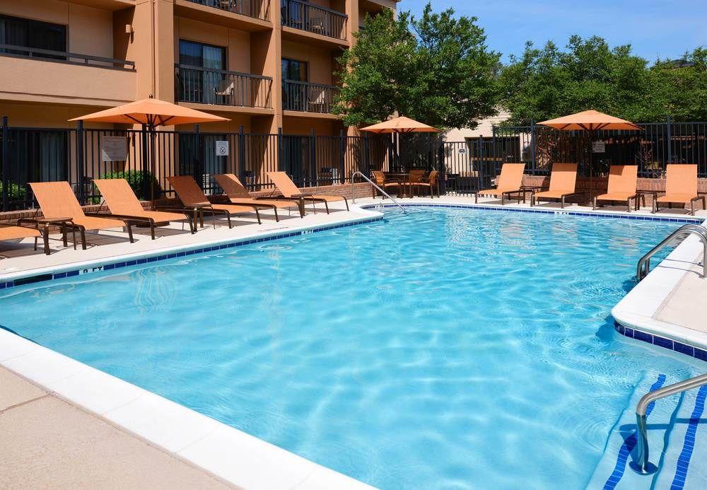 Courtyard By Marriott Dallas Richardson At Spring Valley Exterior foto